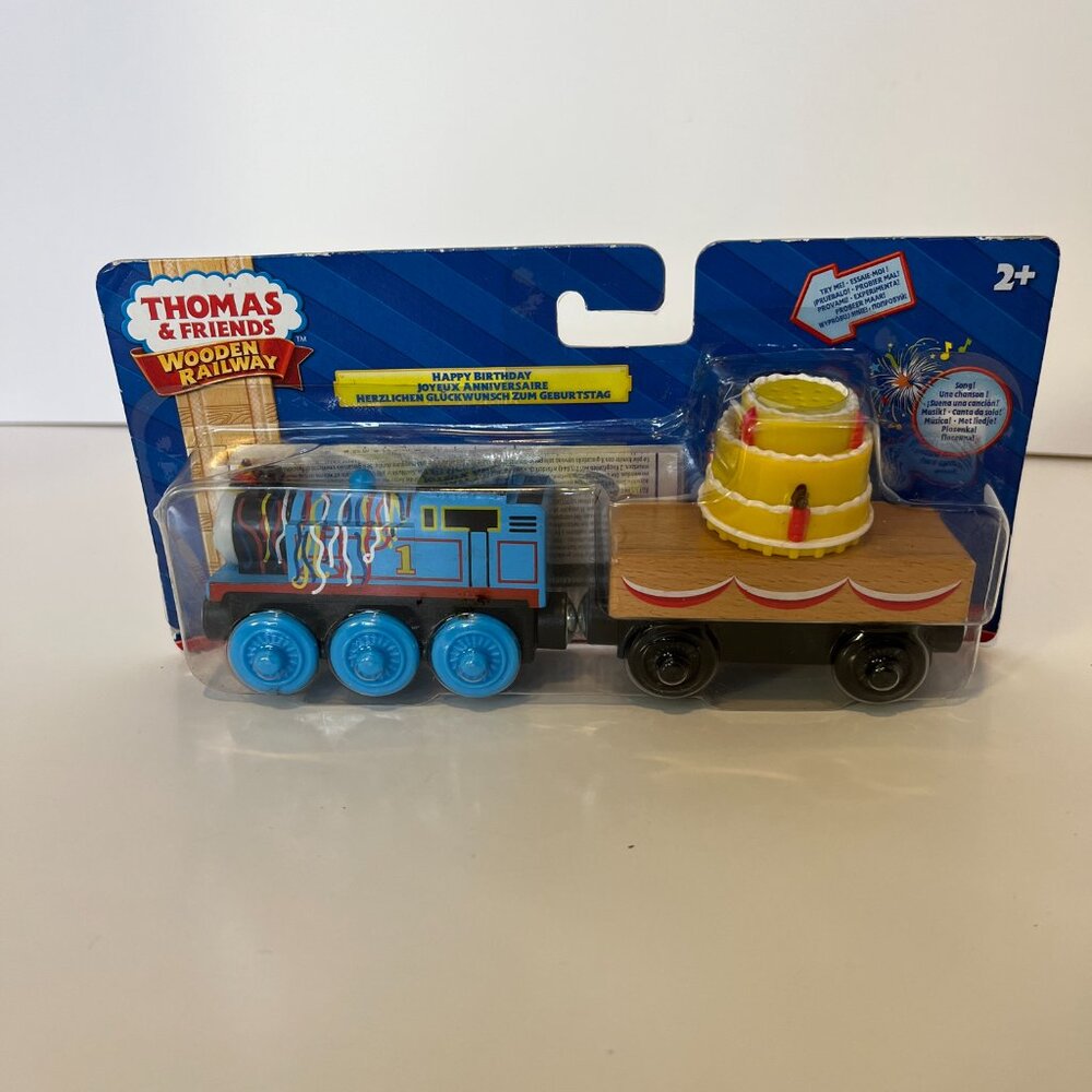 New Thomas & Friends Wooden Railway Train Birthday Thomas & Cake Cargo Car 2014